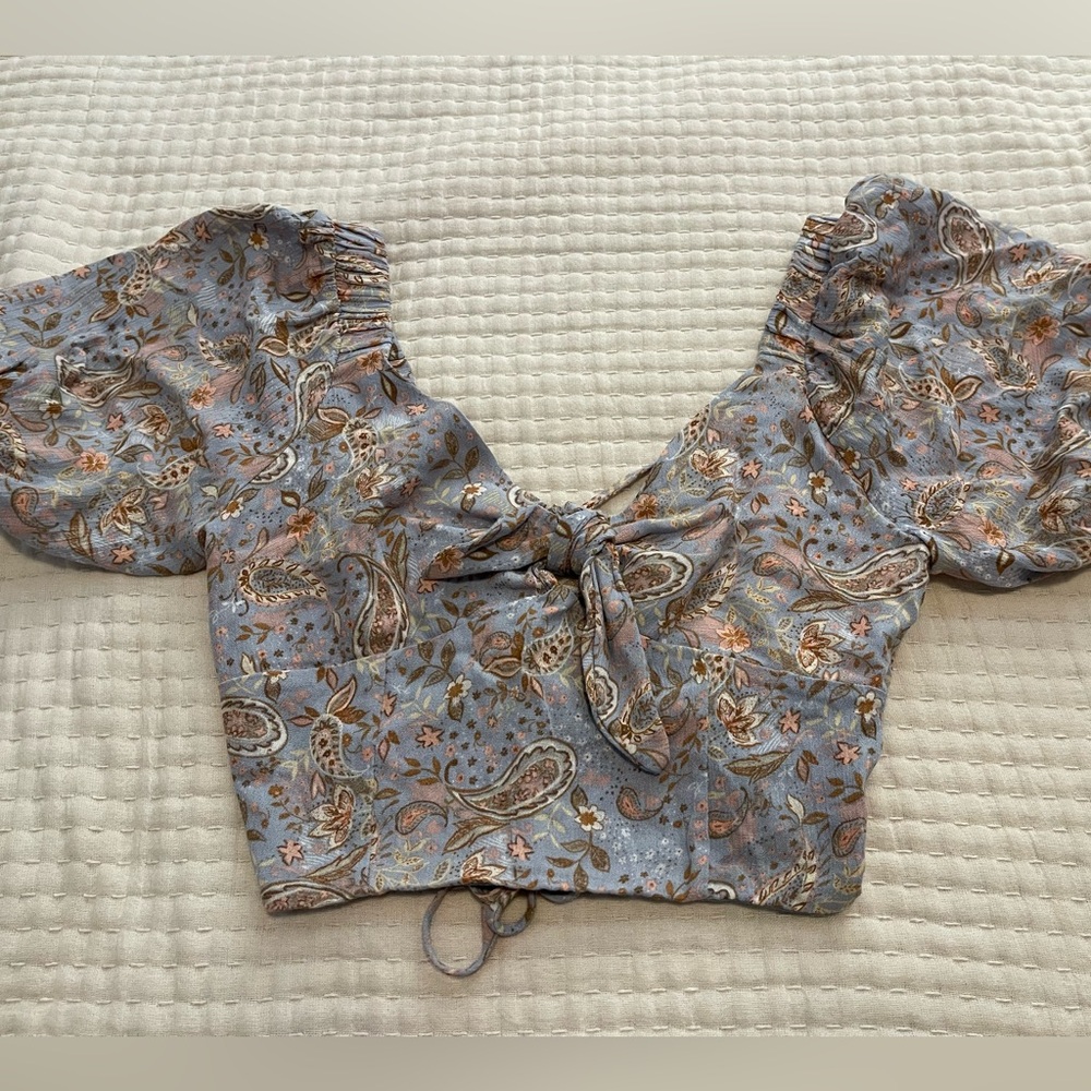 Altar’d State Floral Paisley Puff Sleeve Top